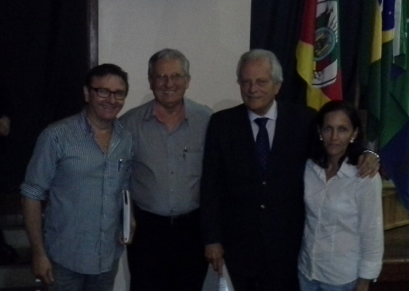 EXECUTIVO PARTICIPA DE REUNIÃO DE COMBATE AO AEDES AEGYPTI